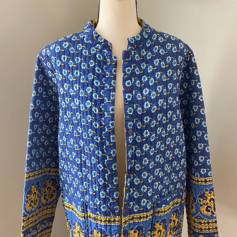 Reversible quilted handmade coat jacket Provençal boxy layering medium